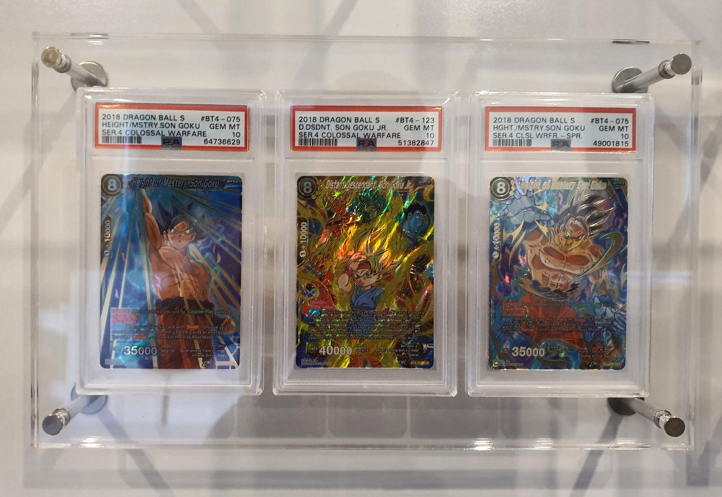 QUAD GRADED CARD ACRYLIC WALL MOUNT DISPLAY FRAME SECURE FIT MODEL FOR PSA, CGC, TCG AND ARK GRADED CARDS